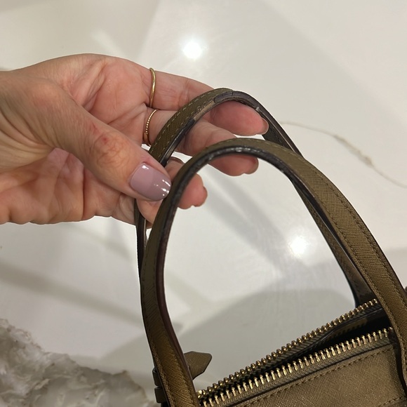 Henri Bendel West 57th Satchel olive tote large - Picture 6 of 6